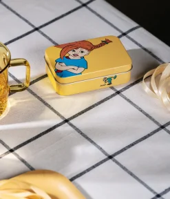 Peppi peltipurkki kelt. Maailman vahvin tyttö