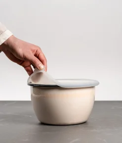 Silikonikansi läpinäkyvä 19,5cm (2L kulhot/3,5L kattilat)